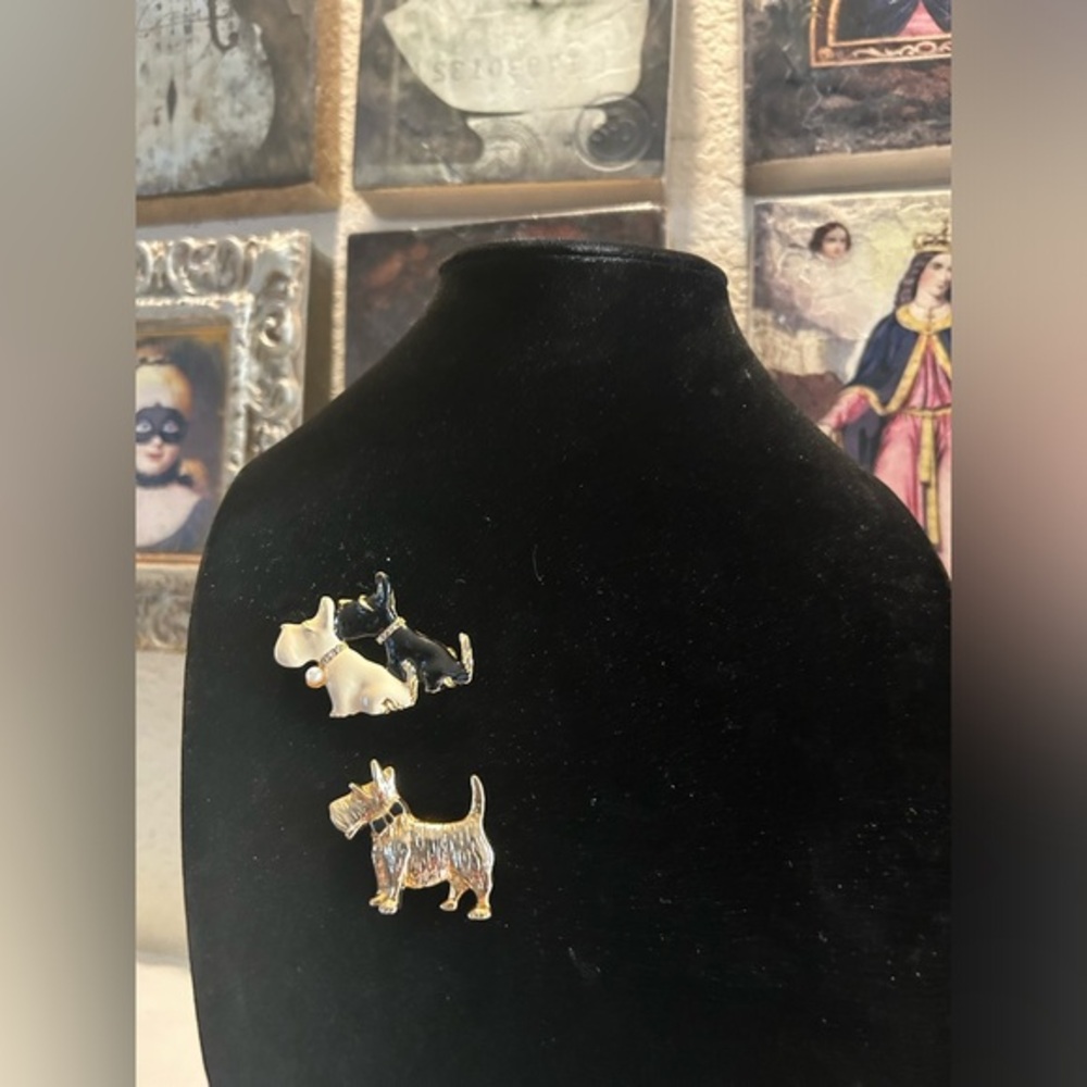 Vintage‎ Scottish Terrier Brooch Set – Trio of Charming Dog Pins